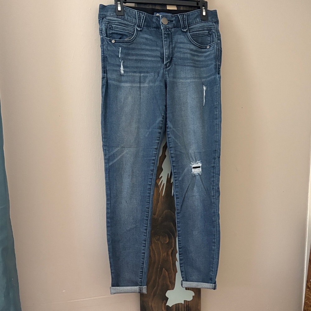 Democracy Blue Distressed Jeans